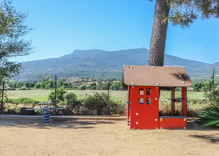 אתר קמפינג Maeva Escapades Colomba