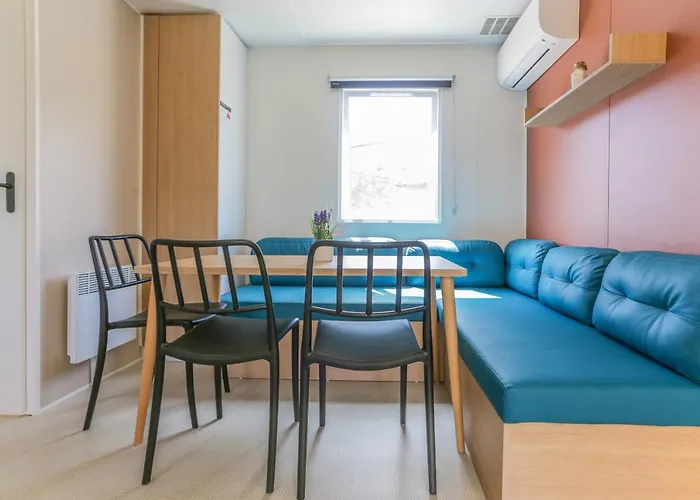 אתר קמפינג Maeva Escapades Colomba 4*