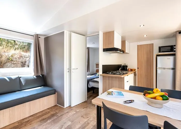 Maeva Escapades Colomba 4* אולמטו