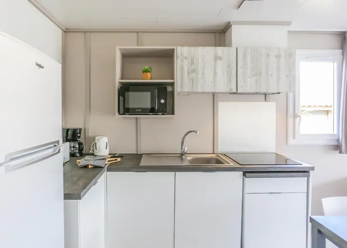 Maeva Escapades Colomba אולמטו