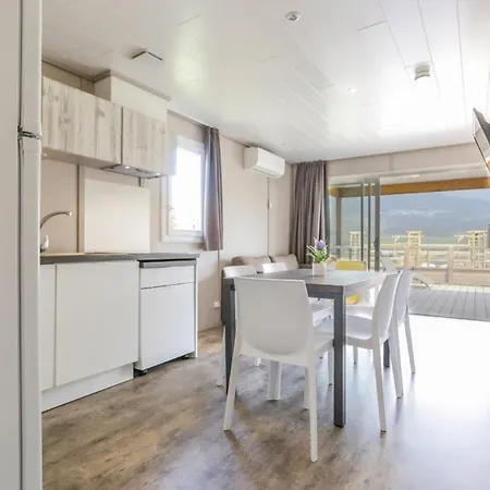 Maeva Escapades Colomba 4*