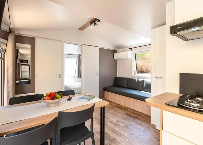 Kemp Maeva Escapades Colomba Olmeto (Corsica)